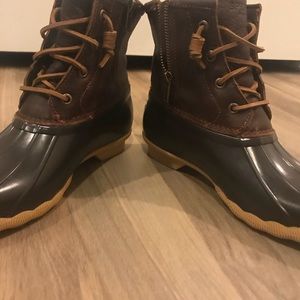 Brand new Sperry Saltwater Duck Boot